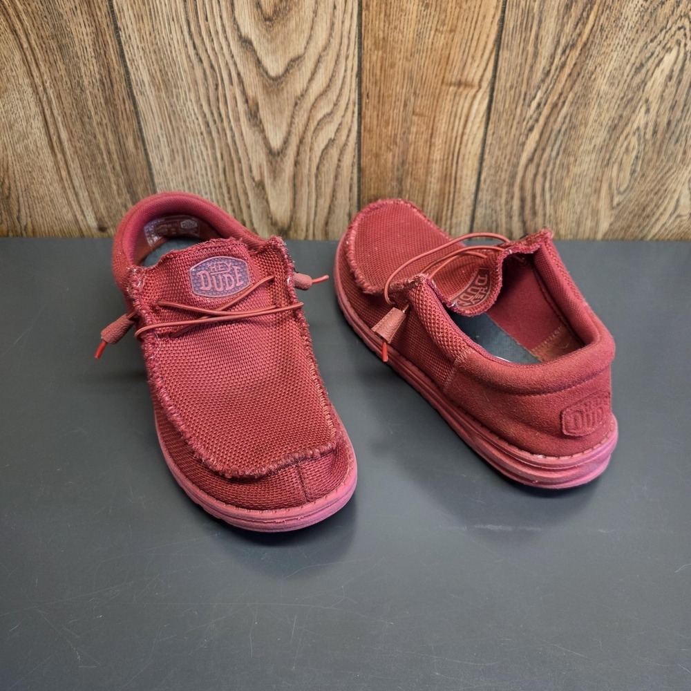 Hey Dude Shoes Mens 7 Red Canvas Wally Funk Mono Slip On Loafers Casual Comfort - Picture 2 of 7